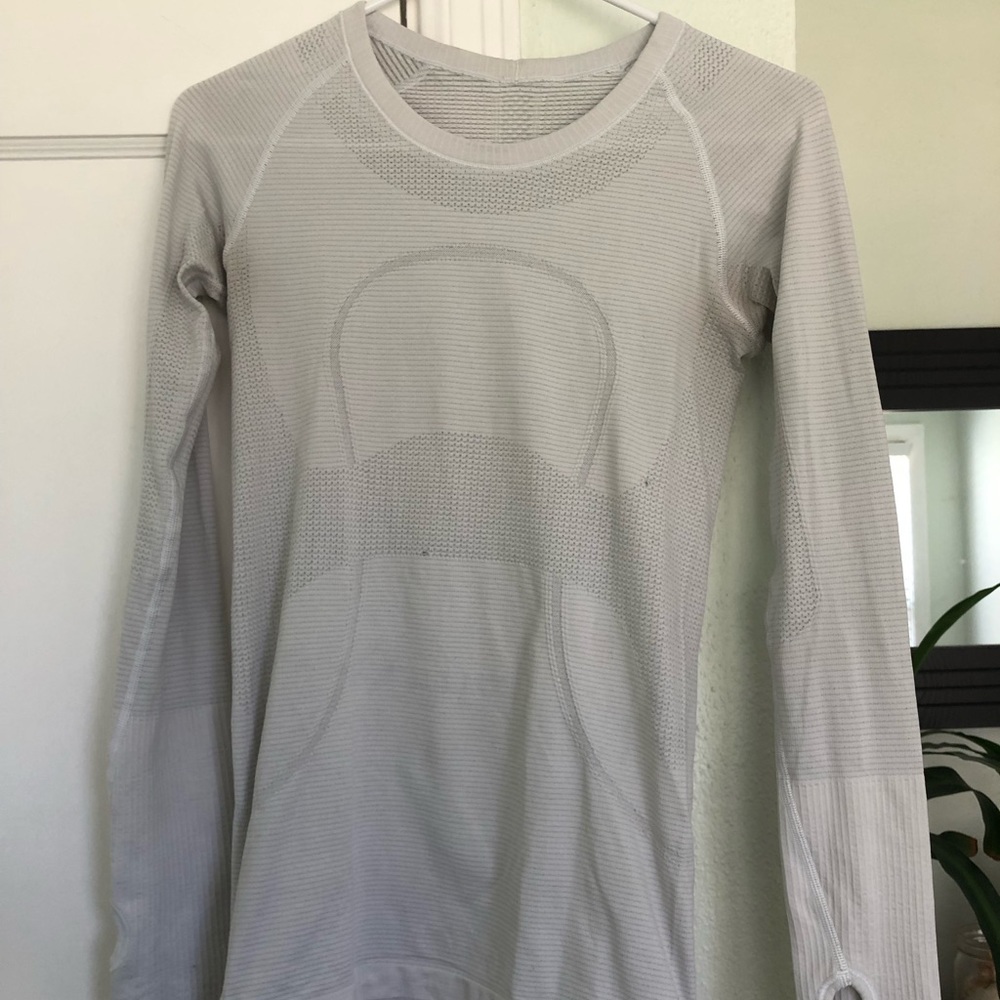 LULULEMON swiftly tech long sleeve shirt